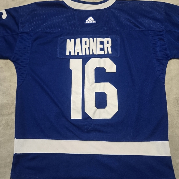 Toronto Maple Leafs Hockey Jersey NHL Home Blue Adidas #16 Mitchell Marner - Picture 6 of 9